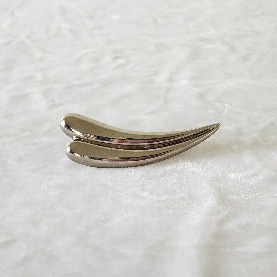 Thierry Mugler Brooch 9.jpg