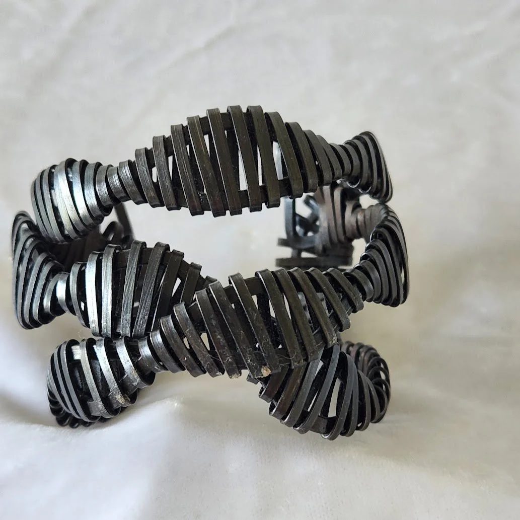 Midzic DNA Bracelet 6.jpg