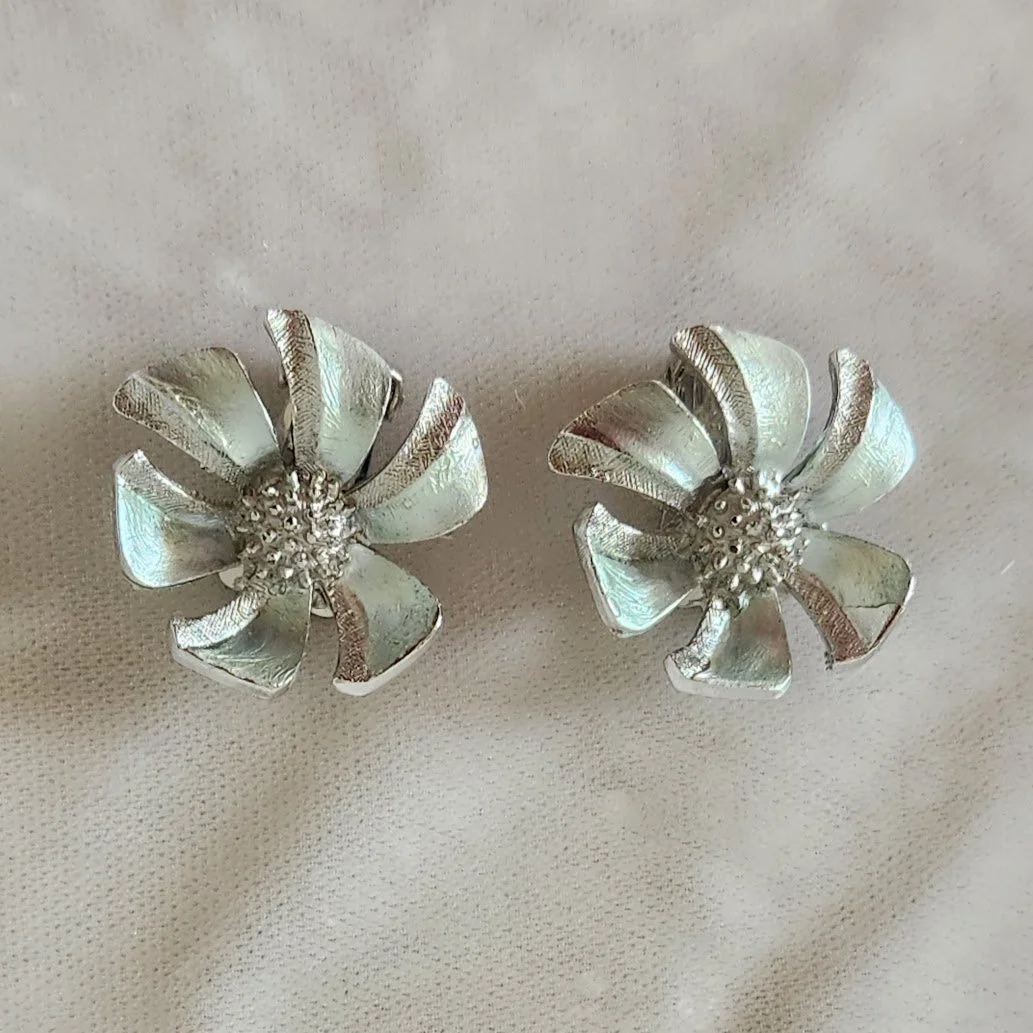 Coro Frosty Blue Earrings 4.jpg