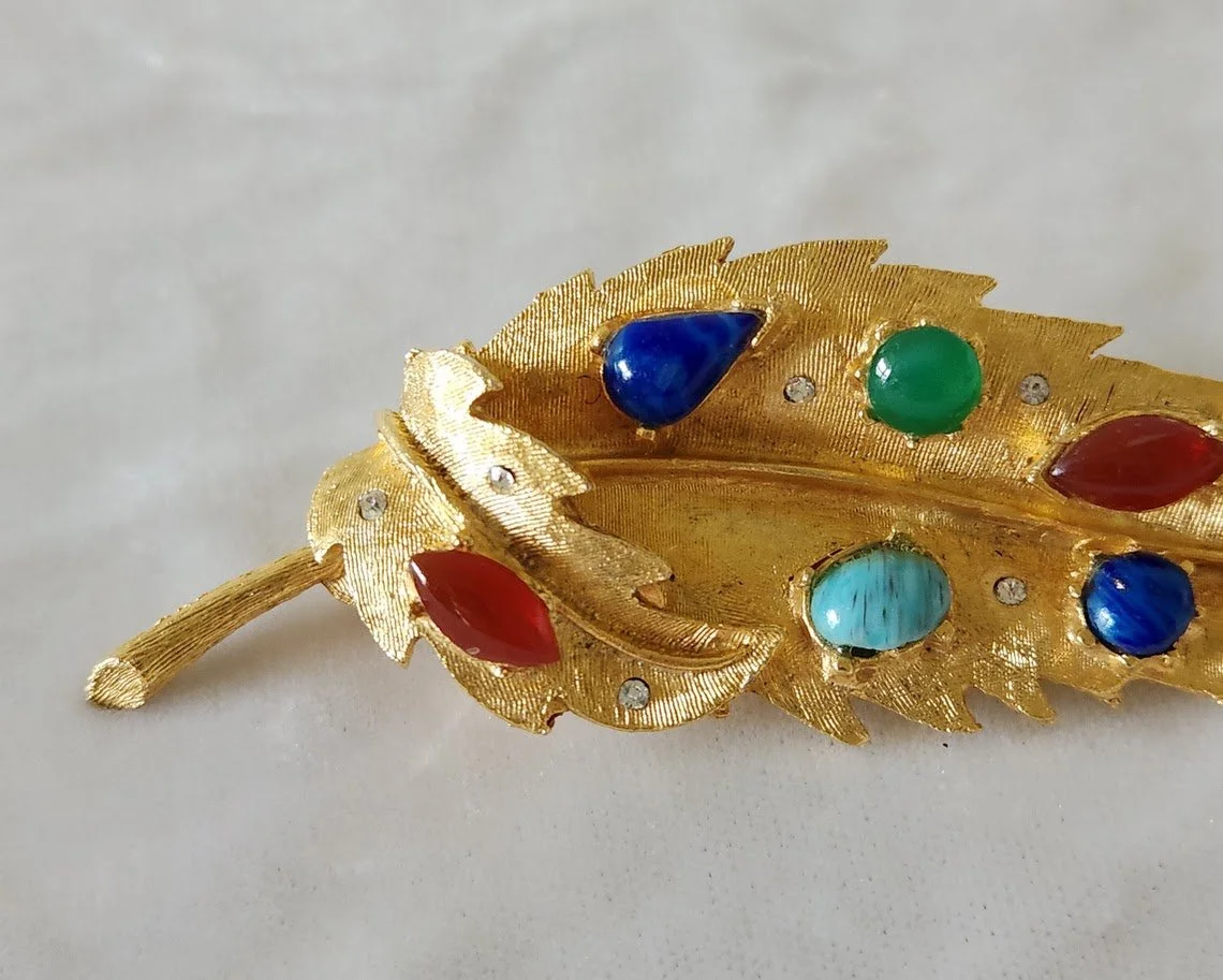 Faux Gems Leaf Brooch 10.jpg