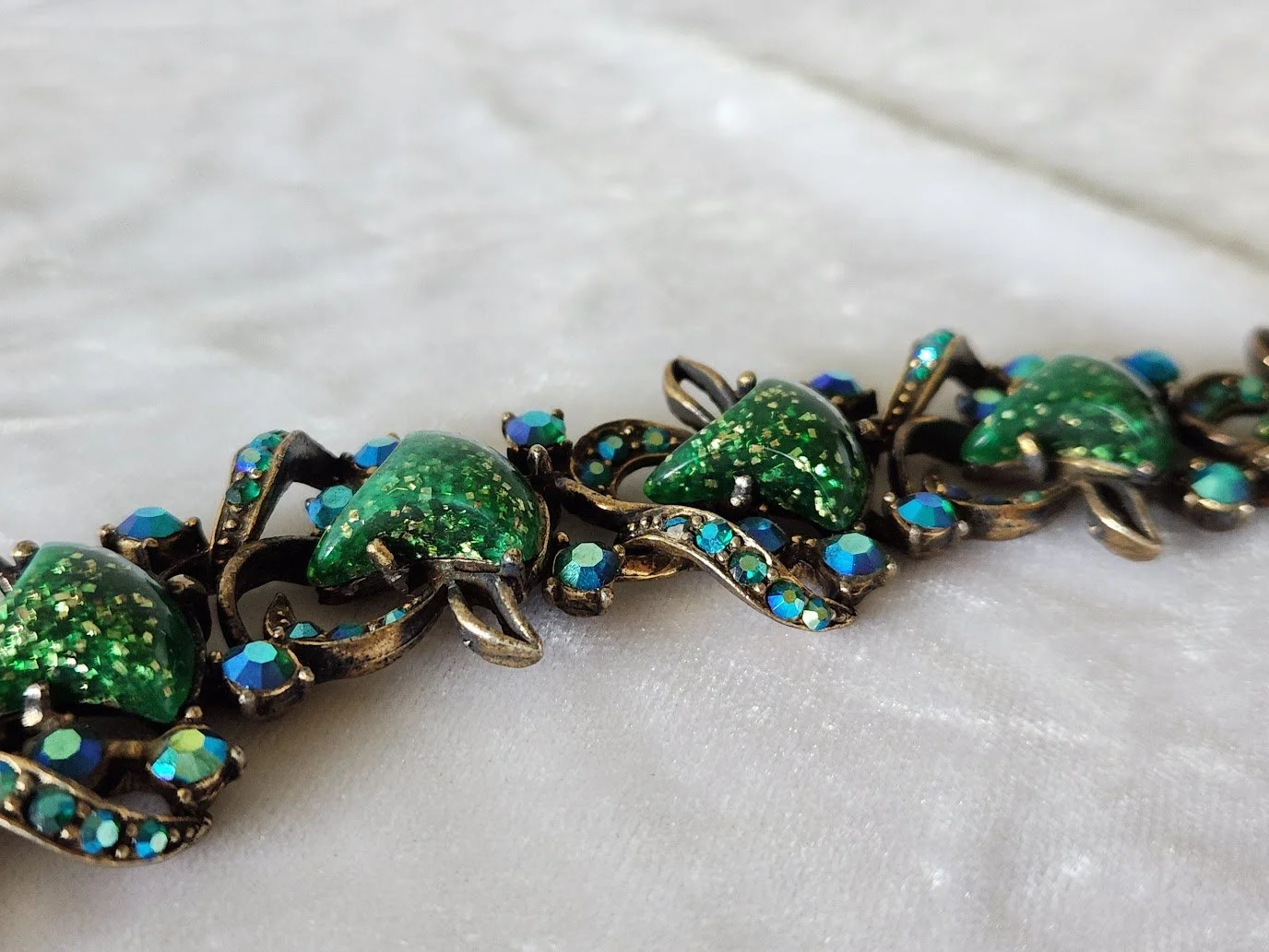 Selini Green Bracelet 6.jpg