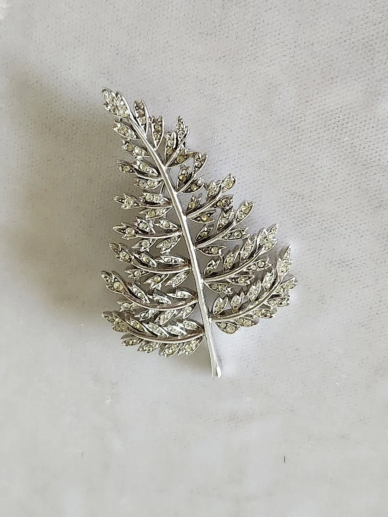 Trifari Silver Fern Brooch 1.jpg