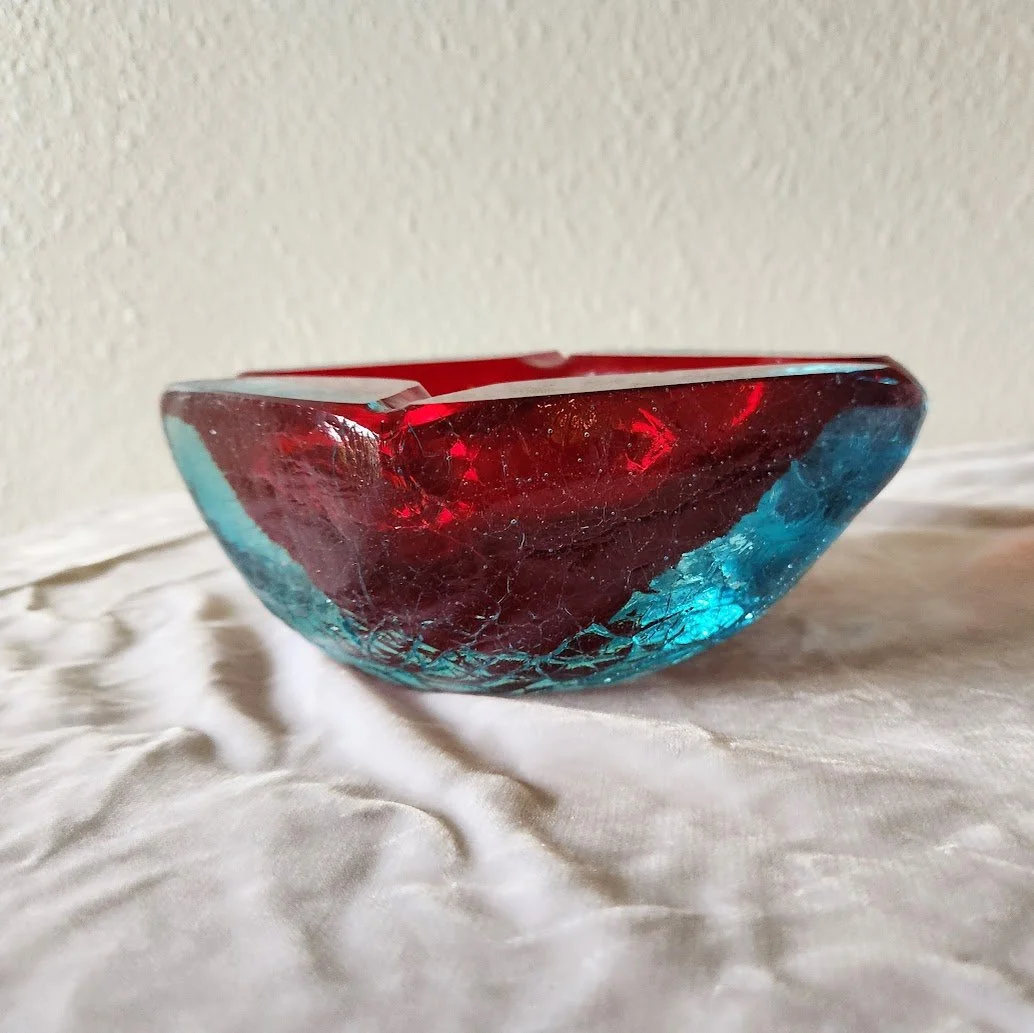 Murano Red Blue Ashtray 11.jpg