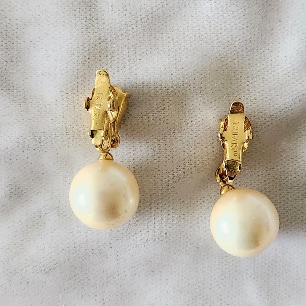 Trifari Pearl Bob Earrings 3.jpg