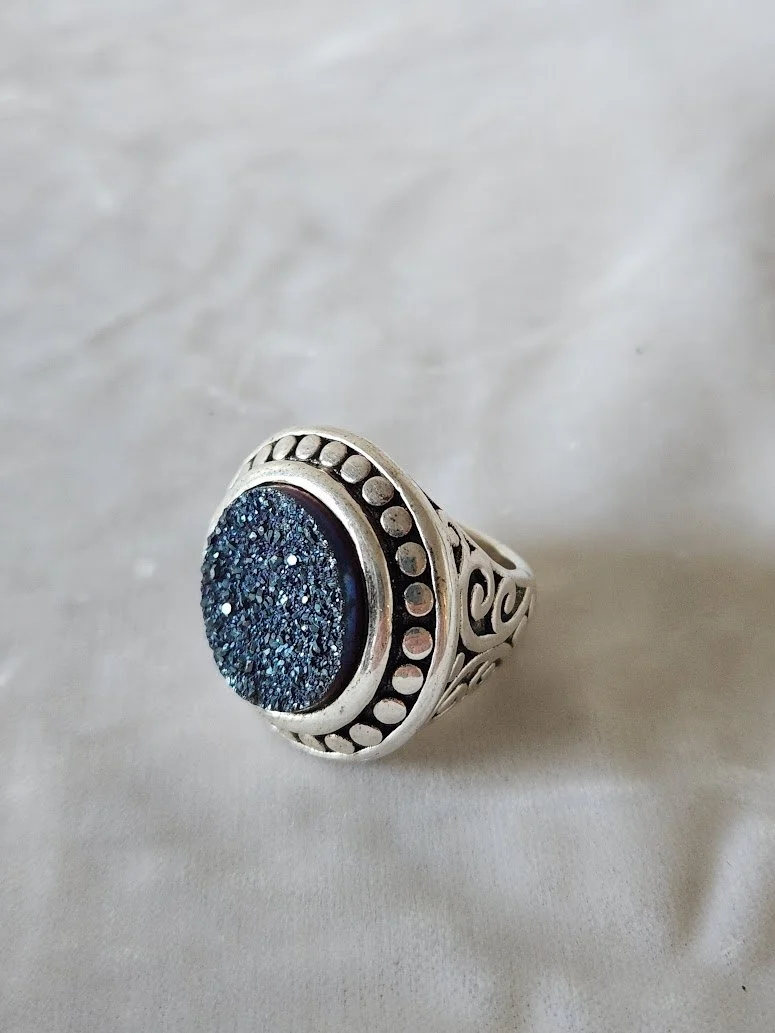 Druzy Ring 2.jpg