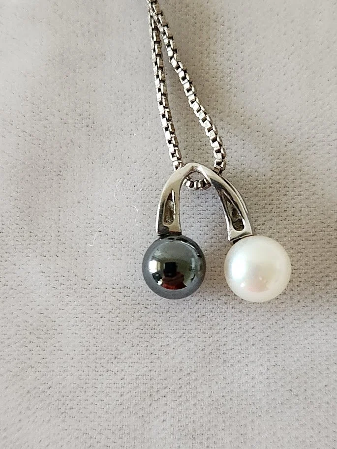 Pearl Hematite Pendant 6.jpg