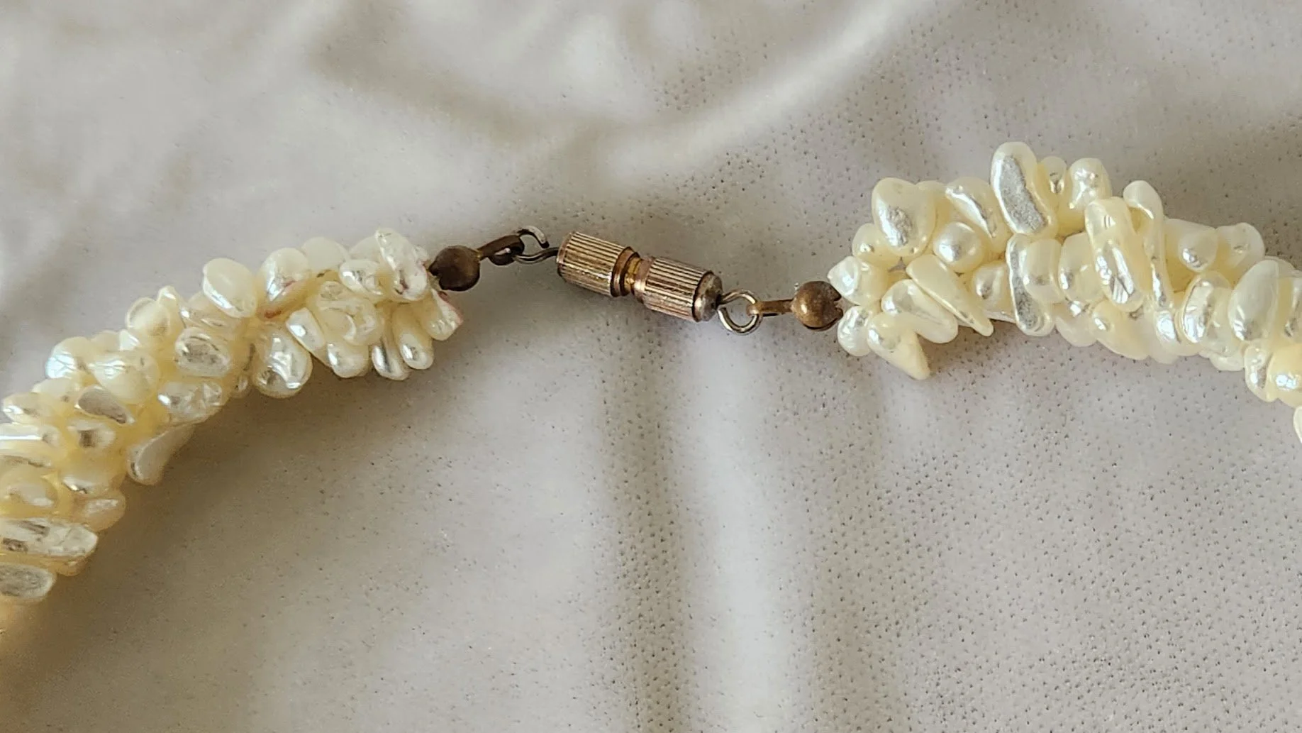 Freshwater Pearls & Black Beads Necklace 5.jpg