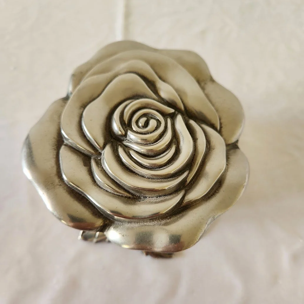 Godinger Rose Casket 2.jpg