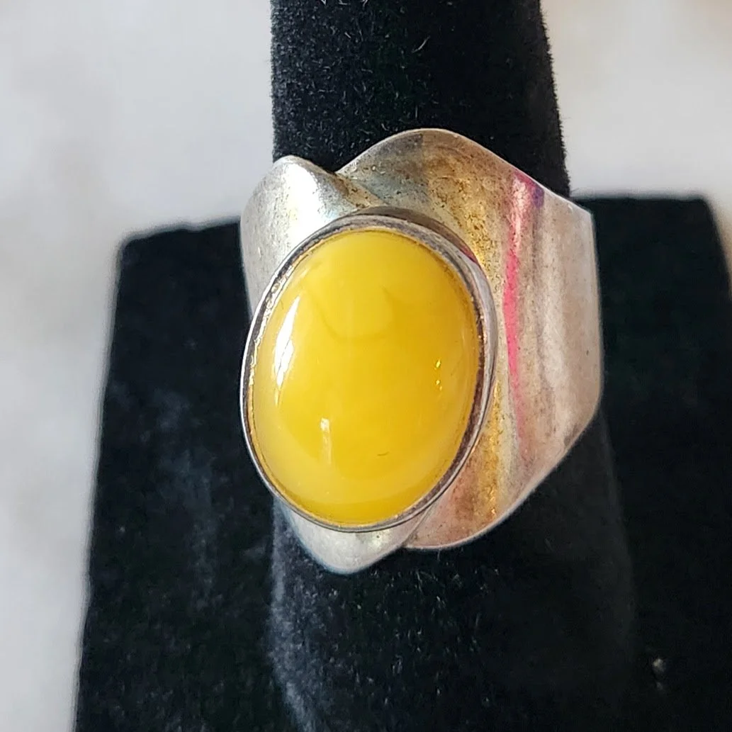 Baltic Amber Ring 9.jpg