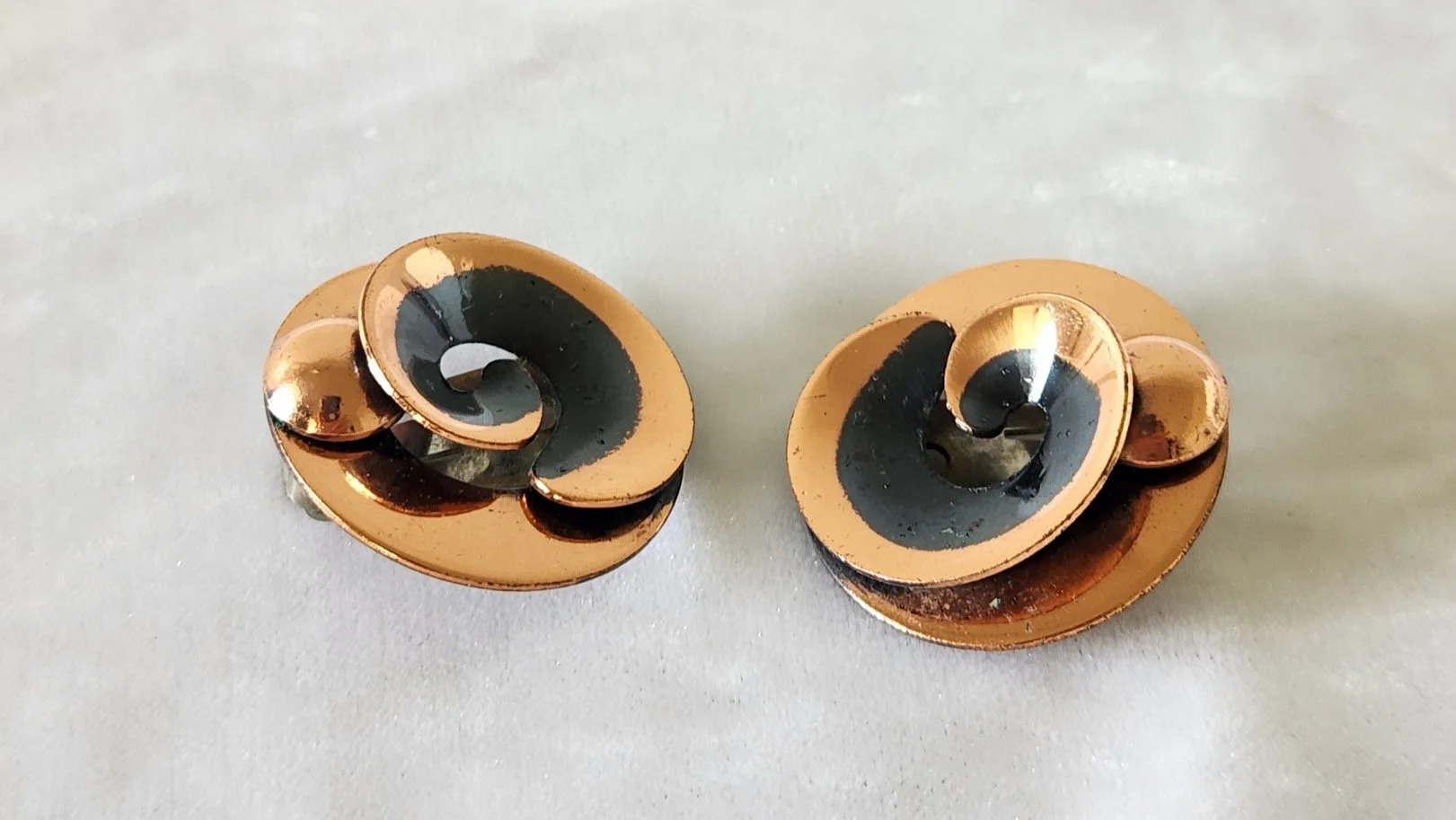 Renoir Swirl Earrings 13.jpg
