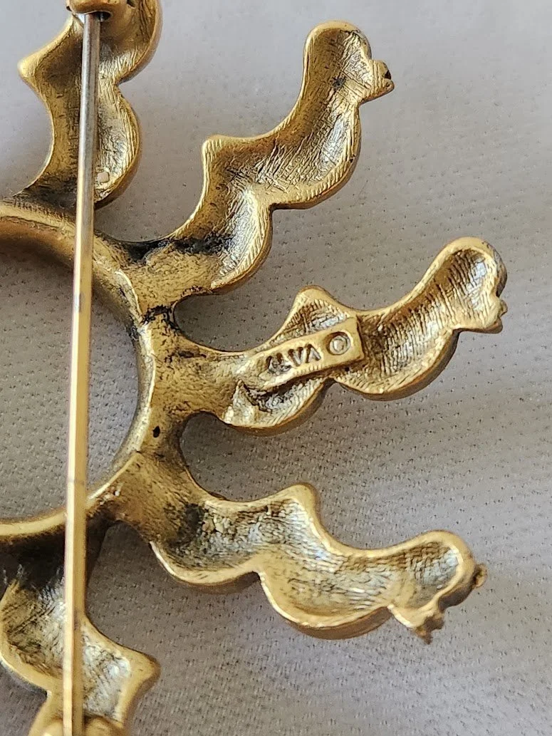 Alva Museum Replica Celtic Sun Brooch 11.jpg