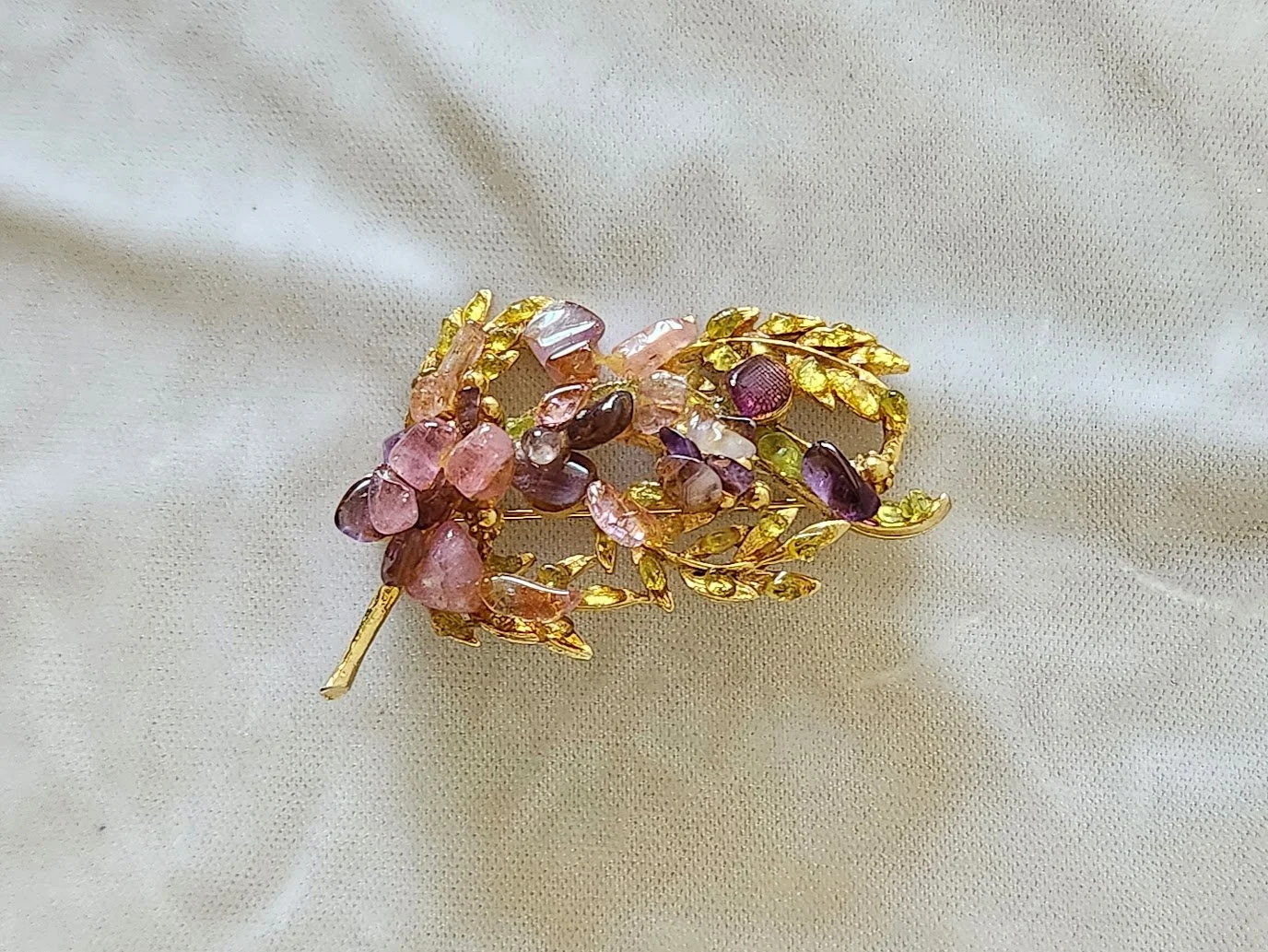 Swoboda Style Brooch 4.jpg