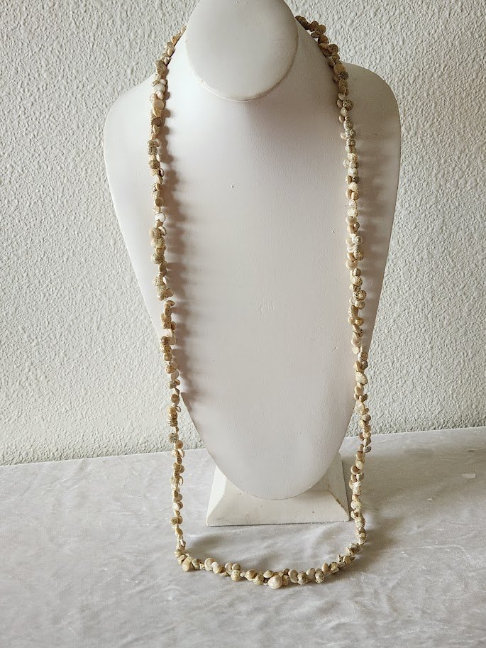 Snail Shell Lei 11.jpg
