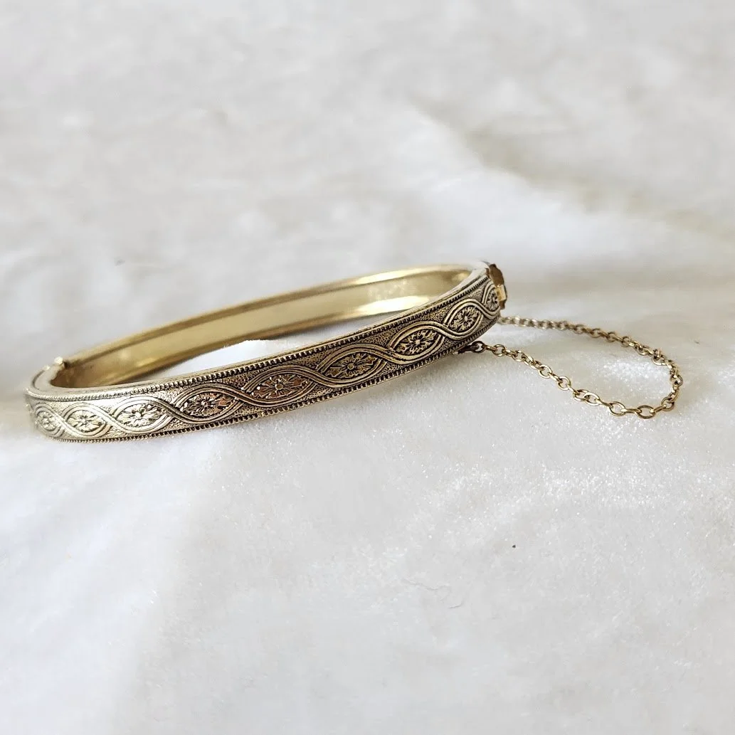 Whiting Davis Hinged Bangle 4.jpg