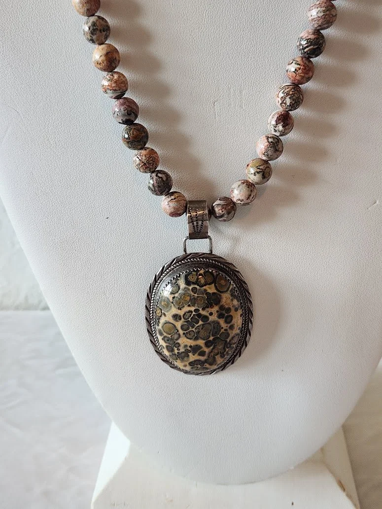 Leopard Pendant 5.jpg