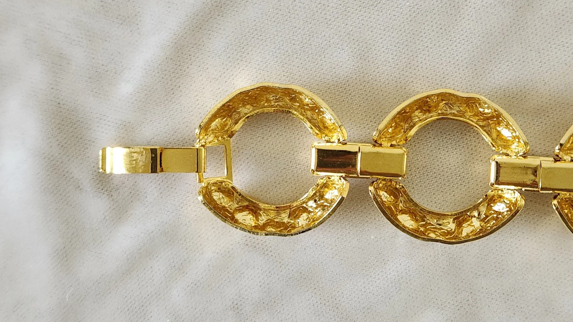 Hammered Gold Necklace Bracelet Set 7.jpg