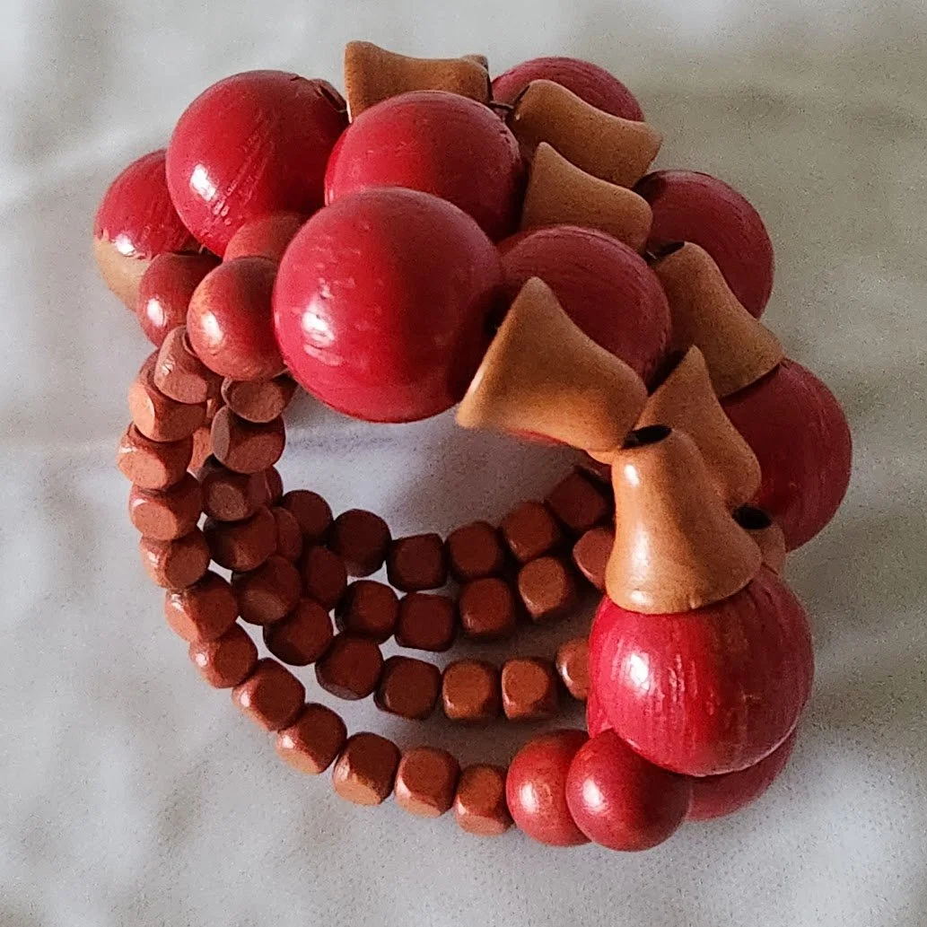 Red Wood Bead Bracelet Earrings Set 2.jpg