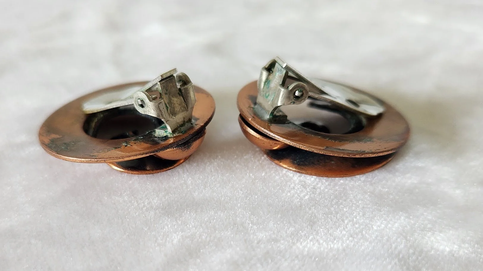 Renoir Swirl Earrings 8.jpg