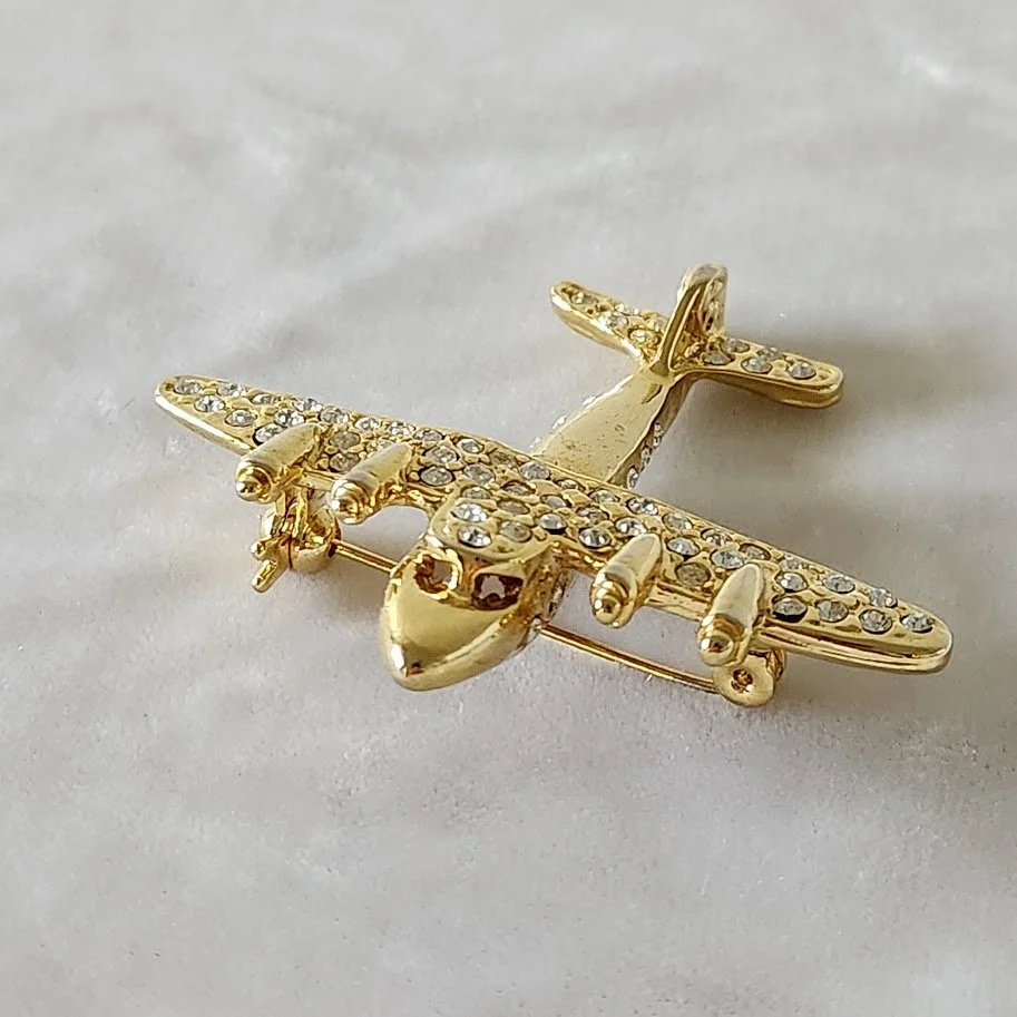 Airplane Pin 8.jpg