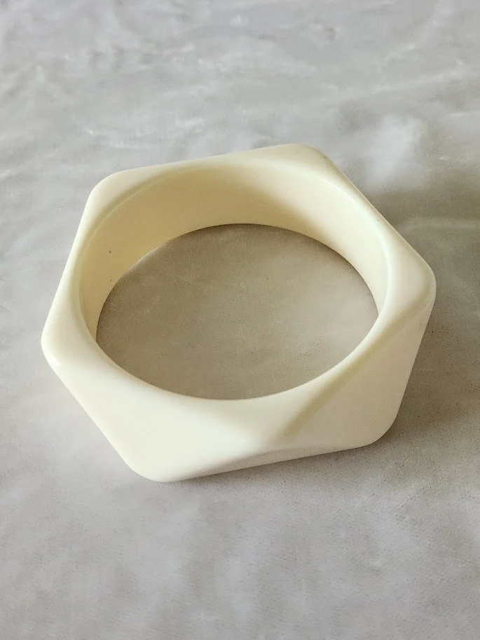 Plastic Deco Revival White Bracelet 6.jpg