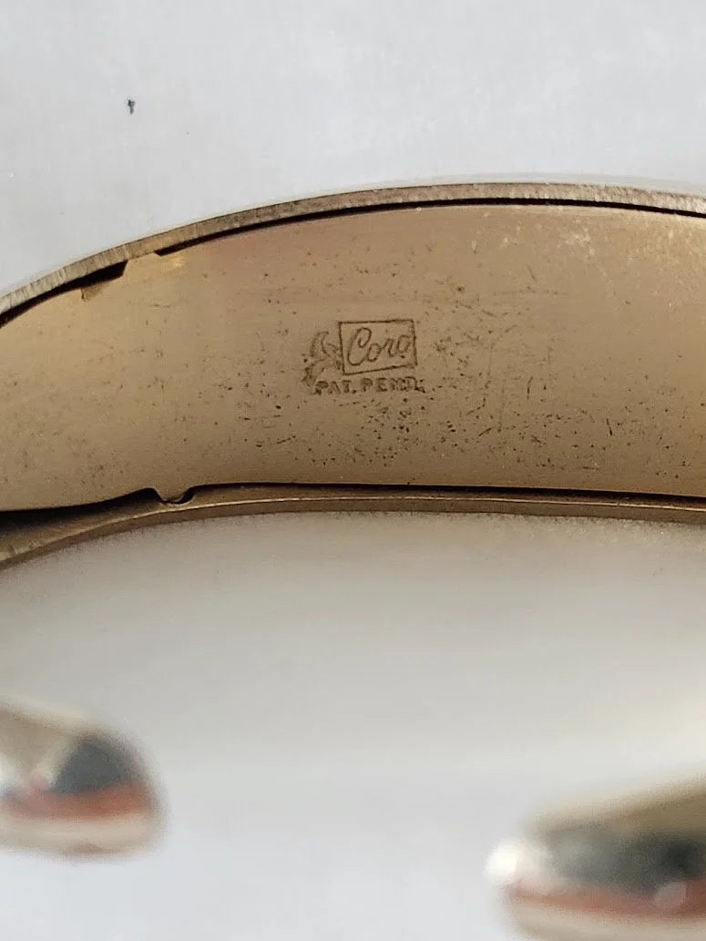 Coro Hinged Cuff w Rhinestones 13.jpg