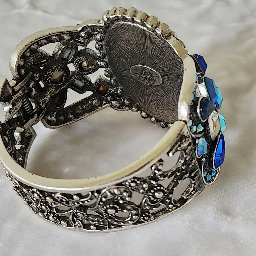 Kirk's Folly Mermaid Bracelet 4.jpg