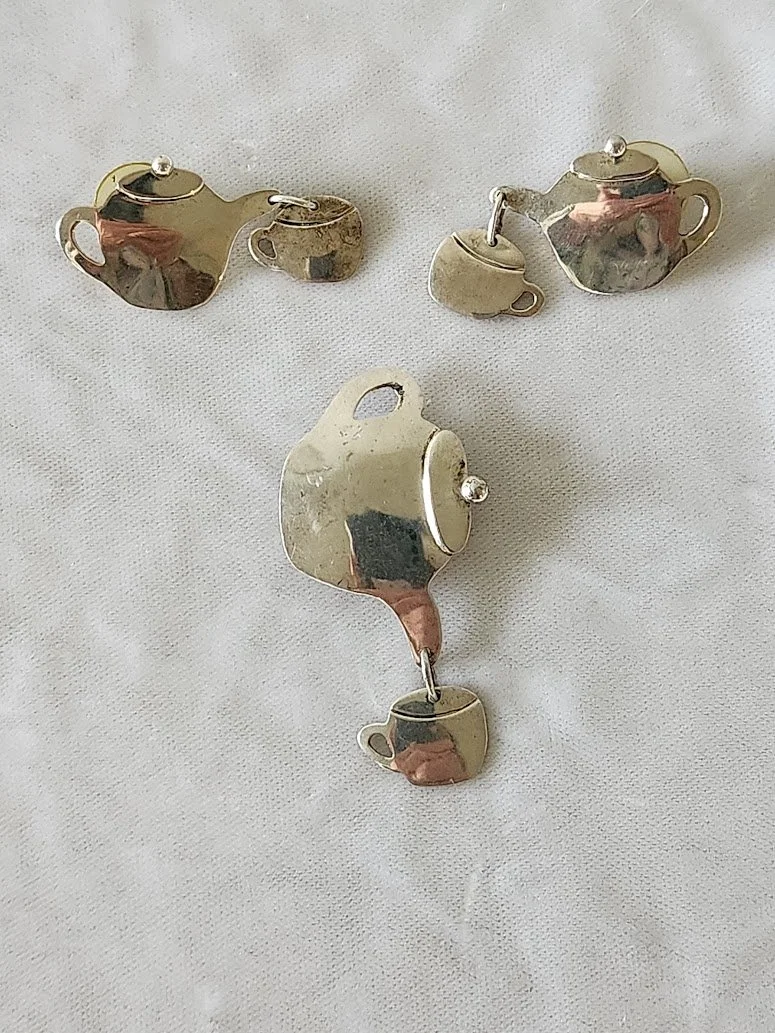 Anne Harvey Teapot Earrings Pin Set 1.jpg