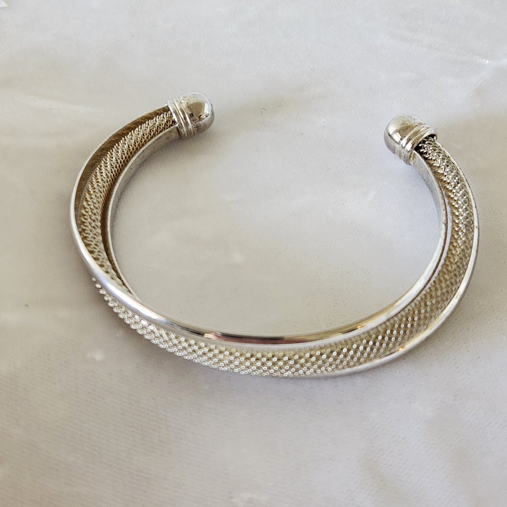 Silver Plate Peretti Copy Bracelet 10.jpg