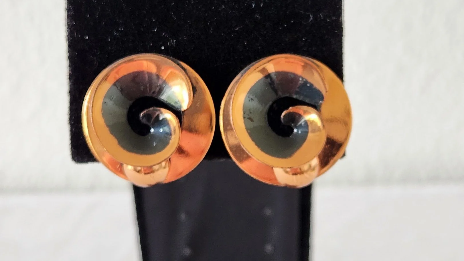 Renoir Swirl Earrings 7.jpg