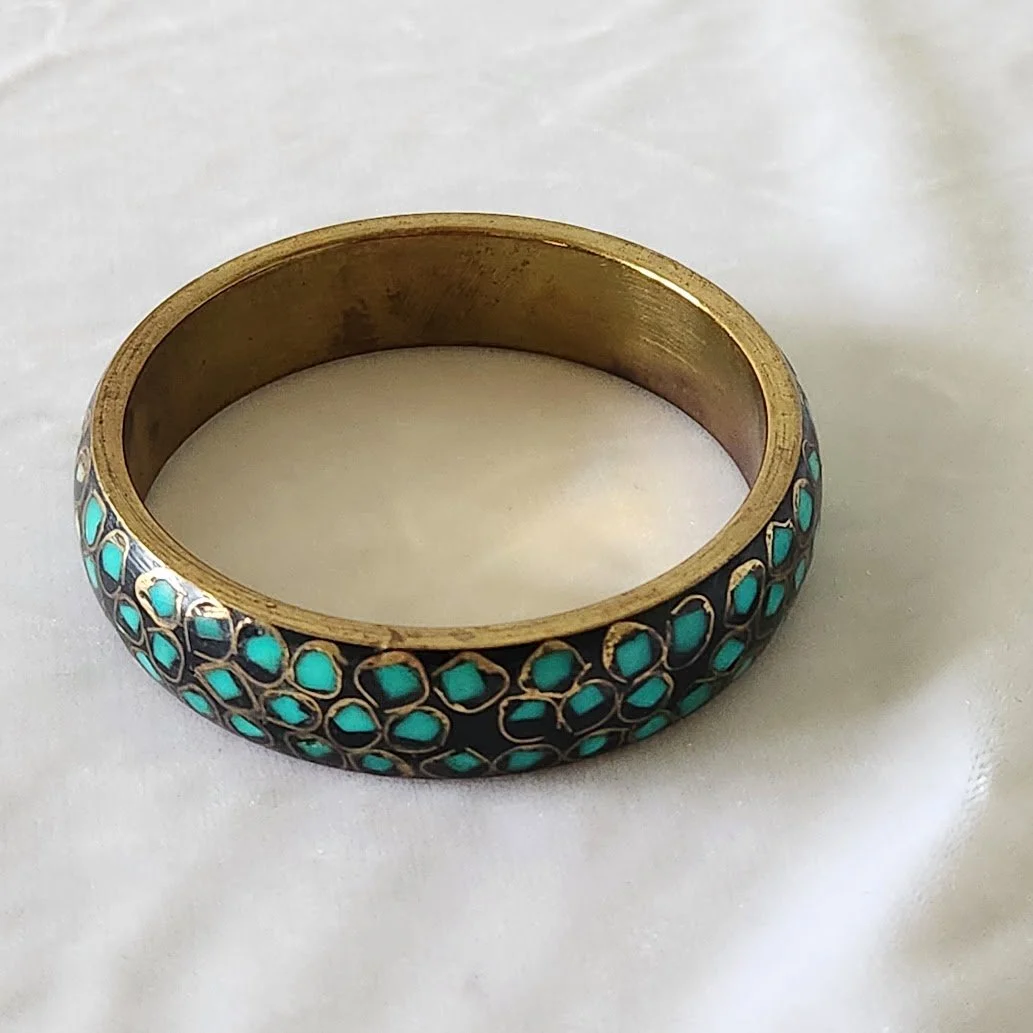 Turquoise Chip Brass Bangle 7.jpg