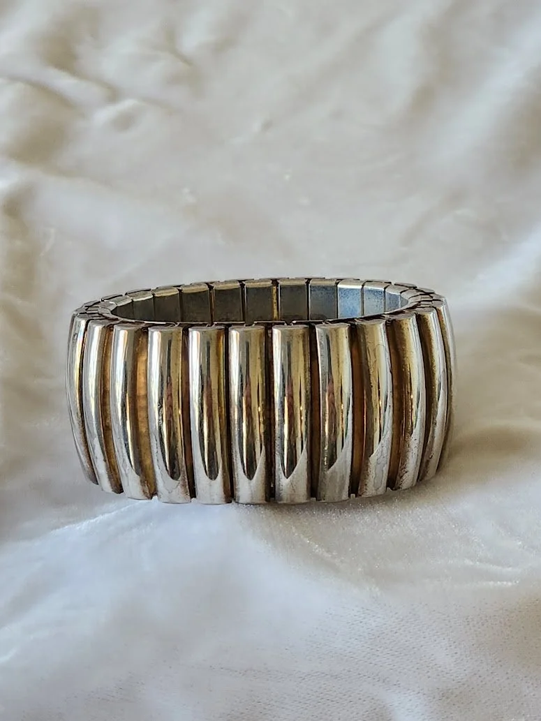 Big Silver Expansion Bracelet 8.jpg