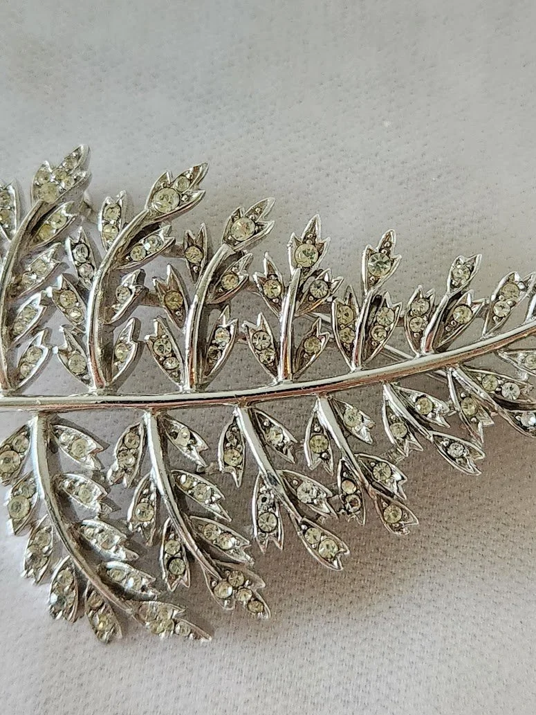 Trifari Silver Fern Brooch 5.jpg