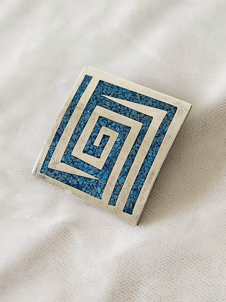 Mexican Turquoise Chip Brooch 2.jpg