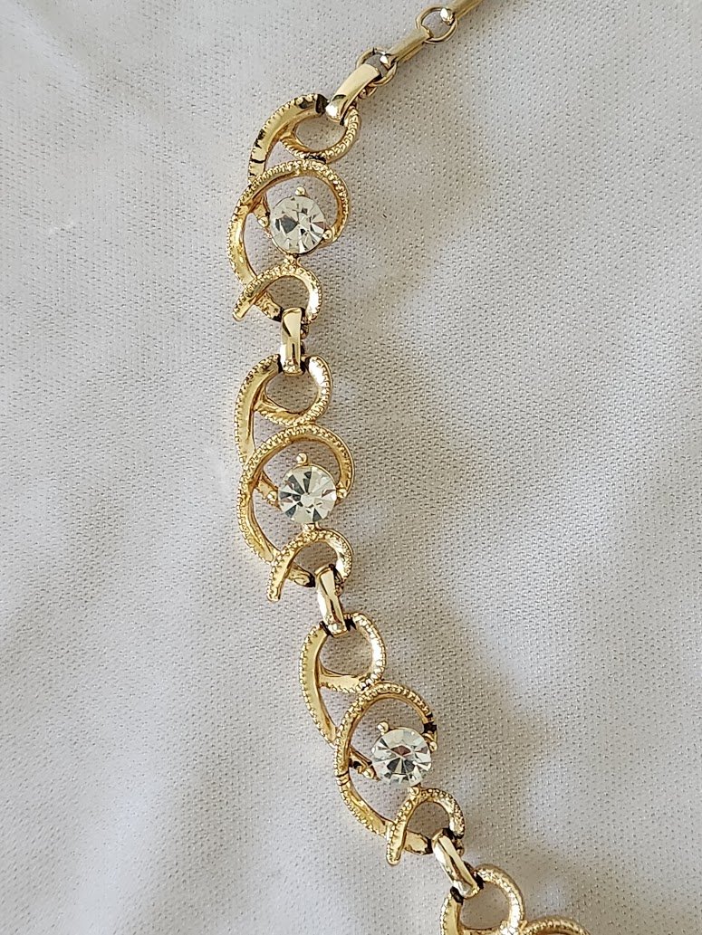 Golden RS Choker Bracelet Set 6.jpg
