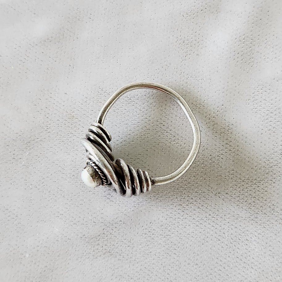Wrapped Pearl Ring 5.jpg
