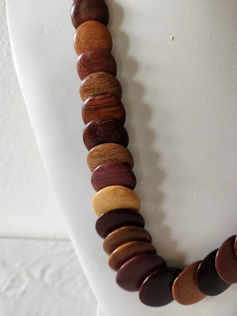 Wood Discs Necklace 6.jpg