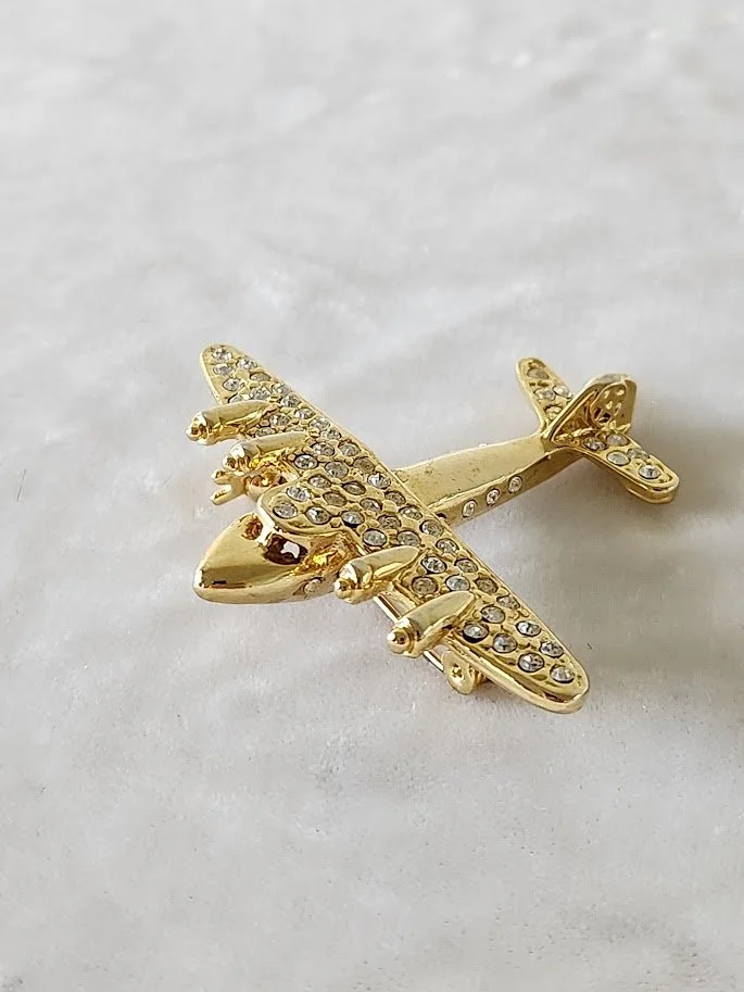 Airplane Pin 7.jpg