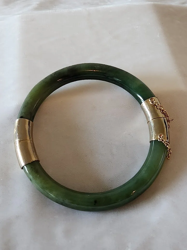 Jade Bangle Bracelet Intact Chain 3.jpg