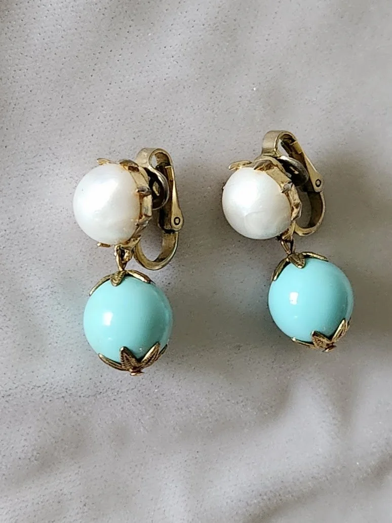 Trifari Turquoise Bob Earrings 1.jpg