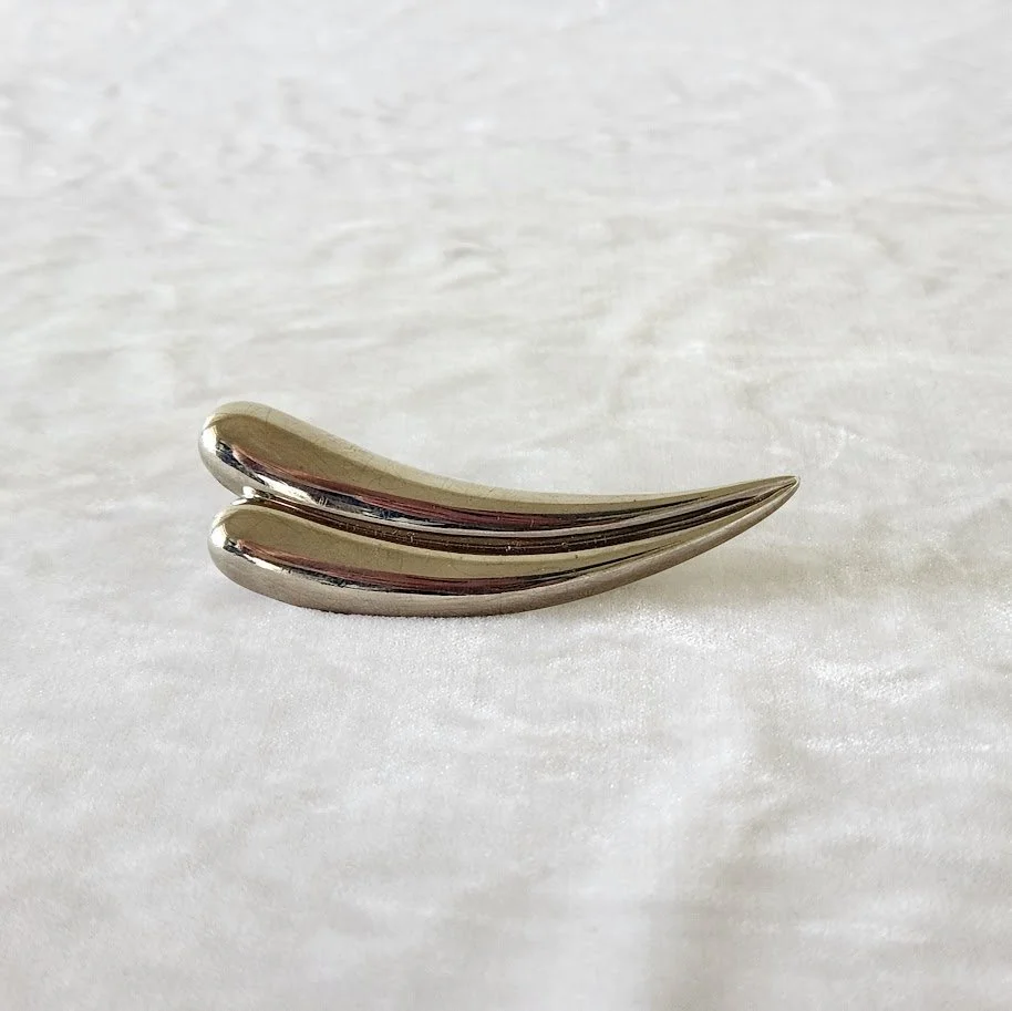 Thierry Mugler Brooch 8.jpg