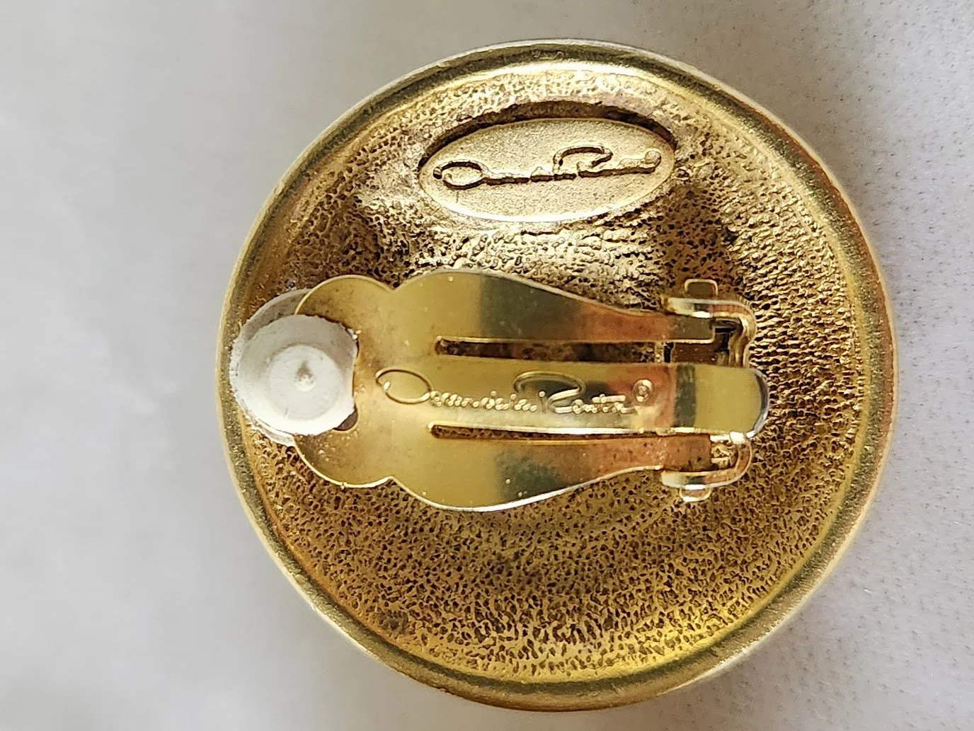 Oscar de la Renta Greek Key Earrings 5.jpg