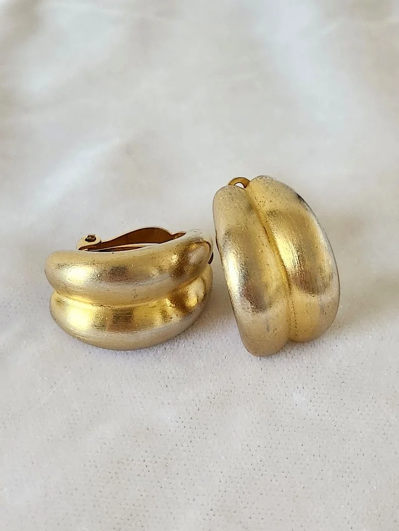 Anne Klein Retro Earrings 2.jpg