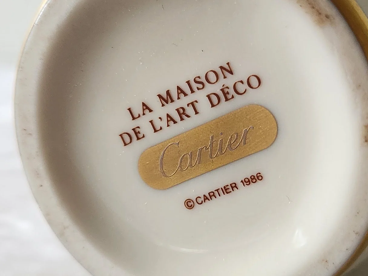 Cartier Vase 4.jpg