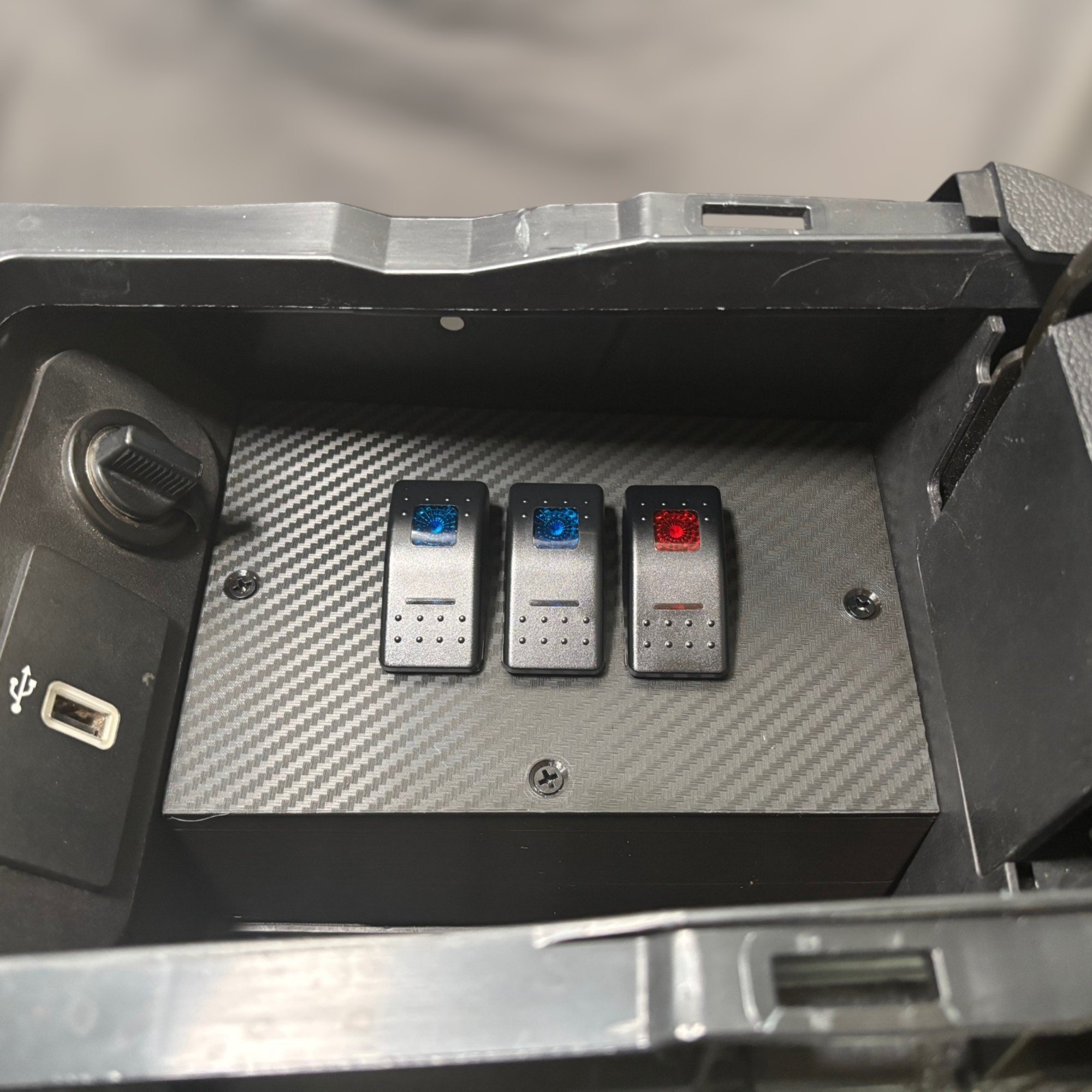 3R_FWD-Photoroom (1).jpg