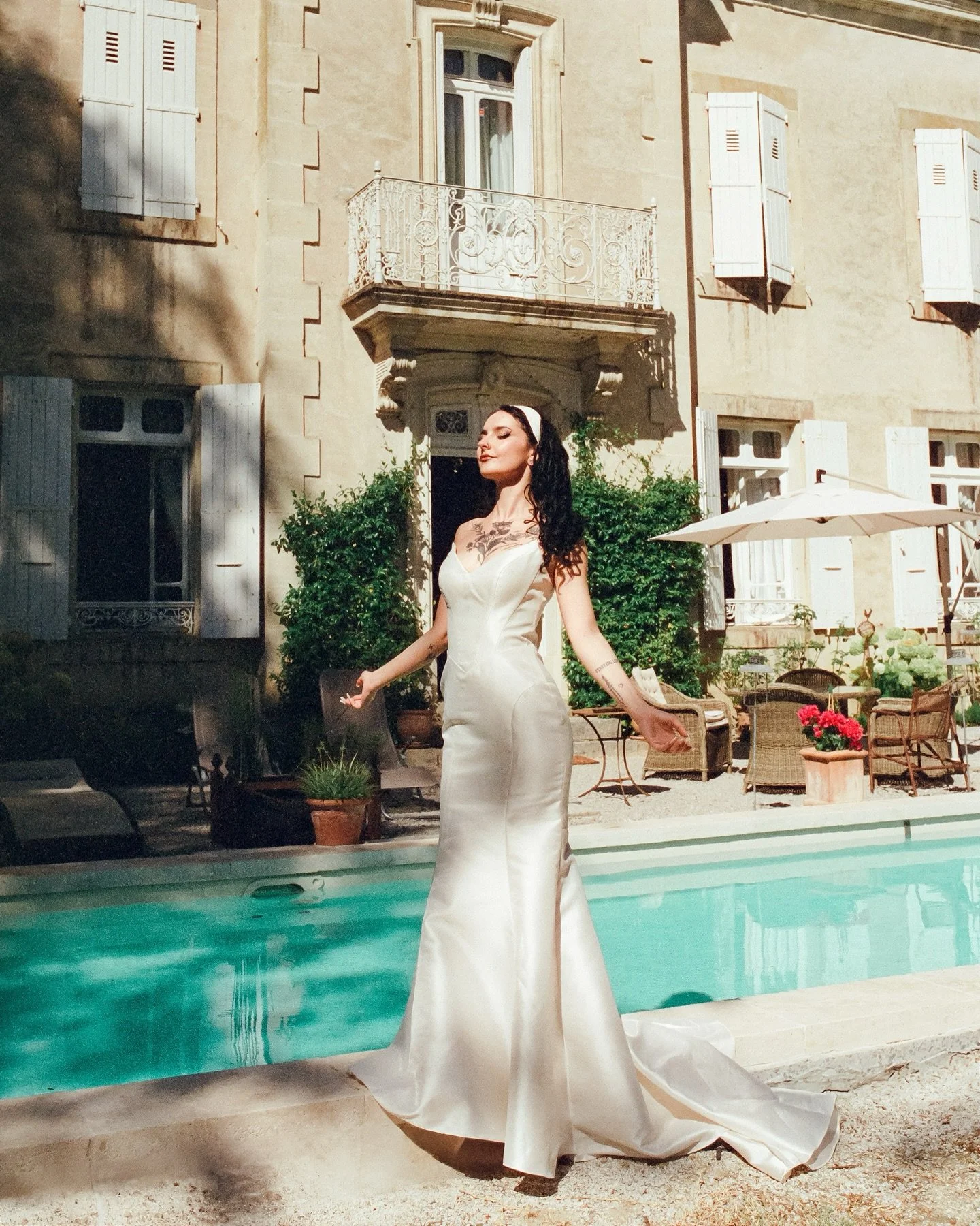 Lovely Kura at Ch&acirc;teau de Thuri&egrave;s in the south of France.

Ch&acirc;teau de Thuri&egrave;s | Destination Wedding Photographer | Destination Weddings | France Wedding Photographer | Film Wedding Photographer | Film Photographer