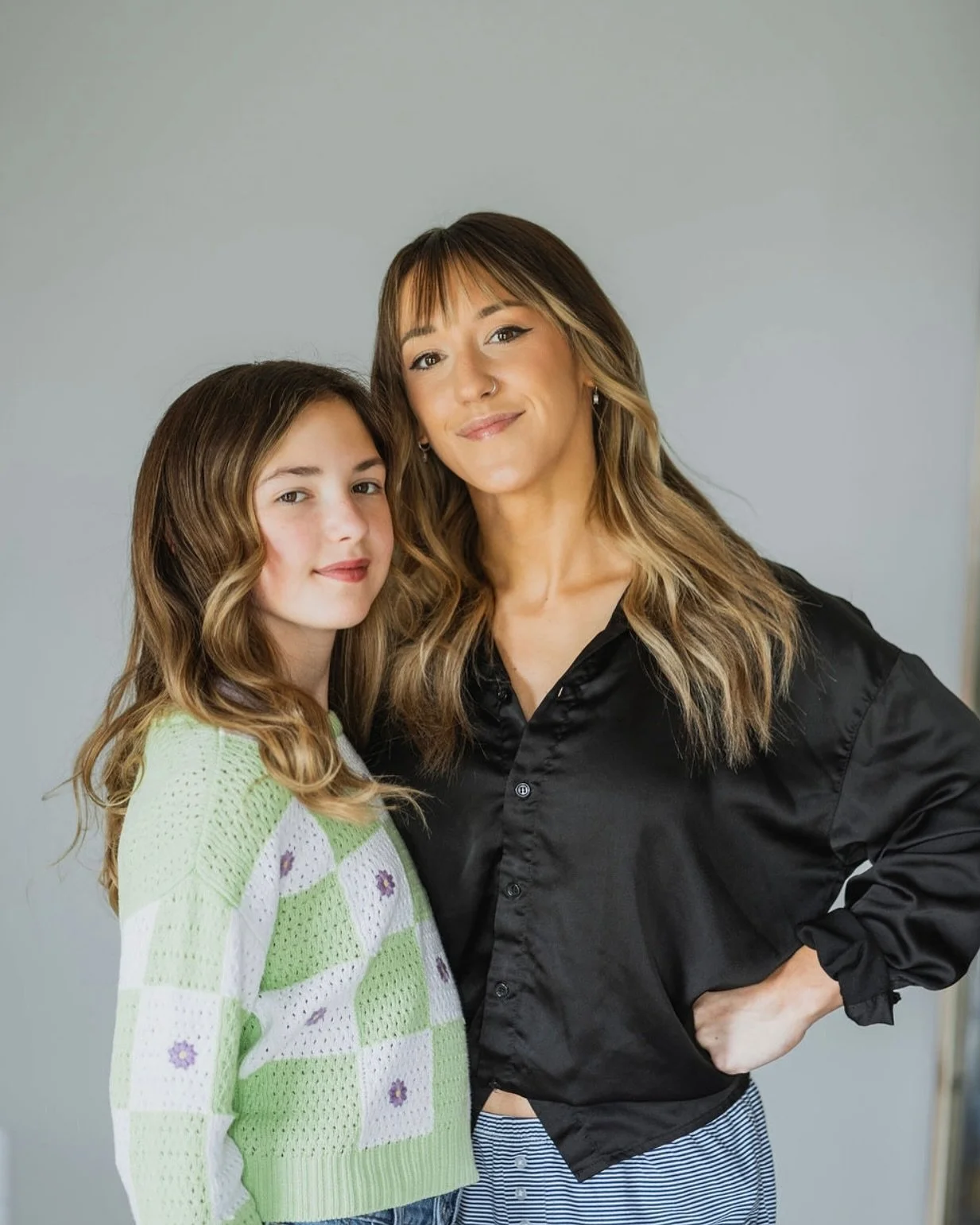 So inspired to up my photography skills after seeing my sister and niece&rsquo;s hair in these family photos 😍 

You are amazing @quintonthomasphoto 📸 

#louisvilleky #louisvillephotographer #utahsalon #utahhairstylist #utahcolorist #oligo #calurag