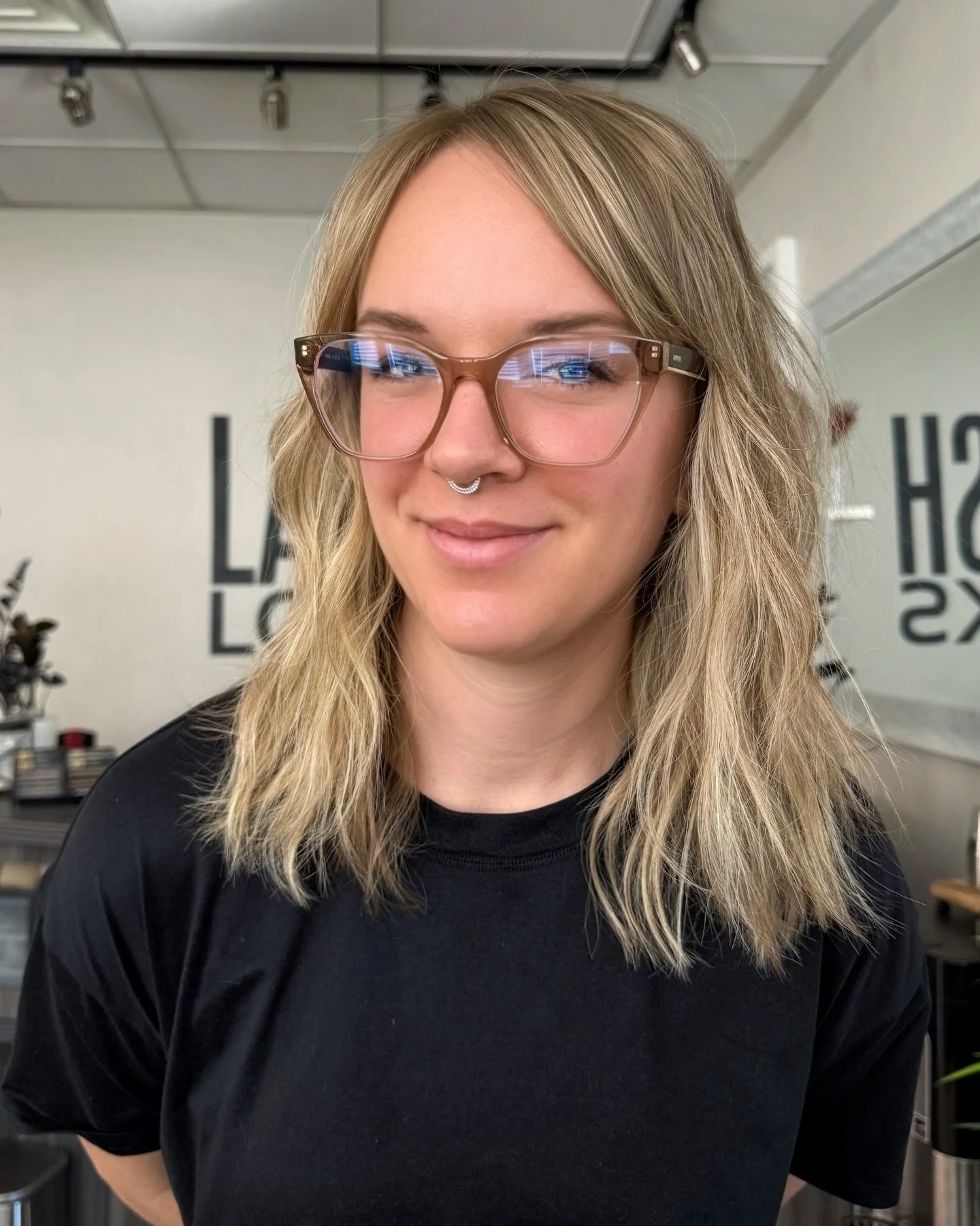 Sun-kissed blonde for this little ray of sunshine ☀️

Lift: @davinescolor progress
Glaze: View 10-23 

#livedinhair #livedinblonde #utahstylist #utahsalon #utahblondespecialist