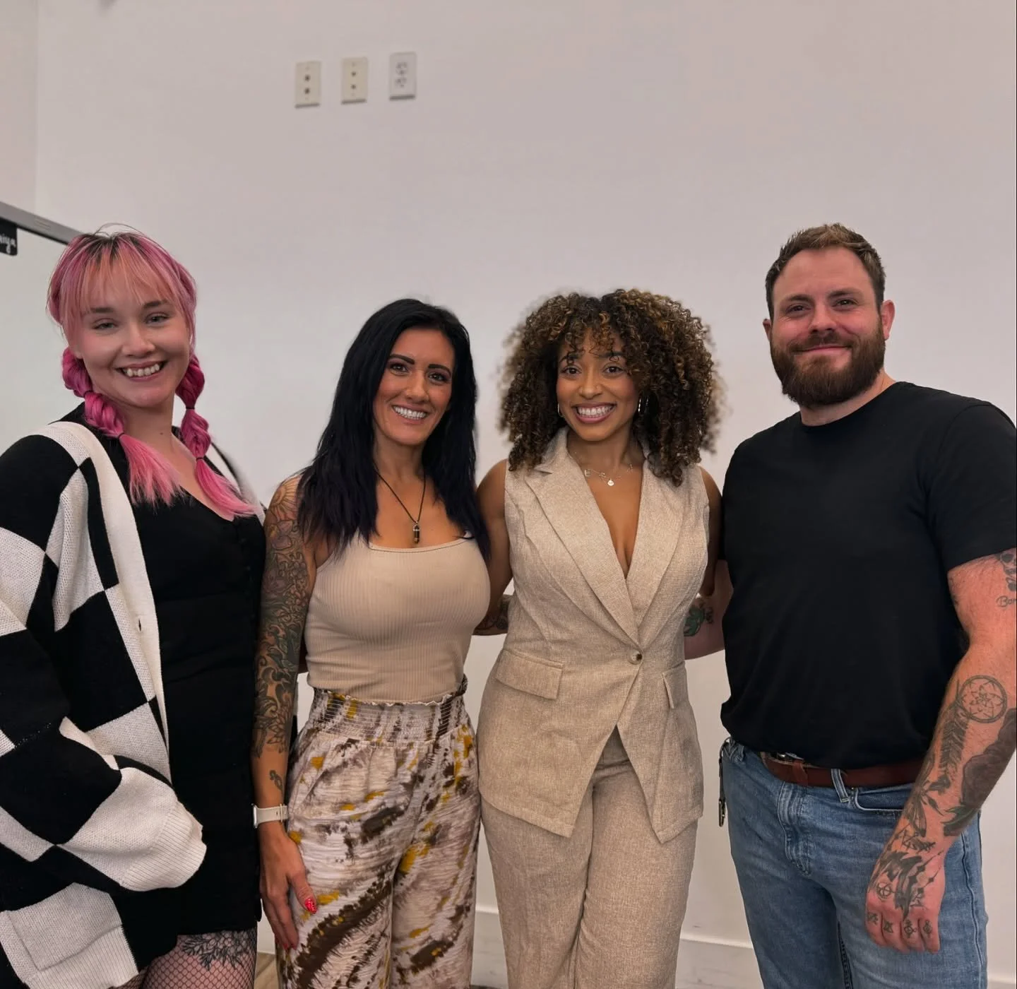 Had the best time at our recent curly cutting class with @curlygirlkenz_ ✂️ 
I&rsquo;ve always wanted to be part of a team that&rsquo;s as passionate about continued education as I am, and I&rsquo;m so grateful to have found that here at Lavish Looks