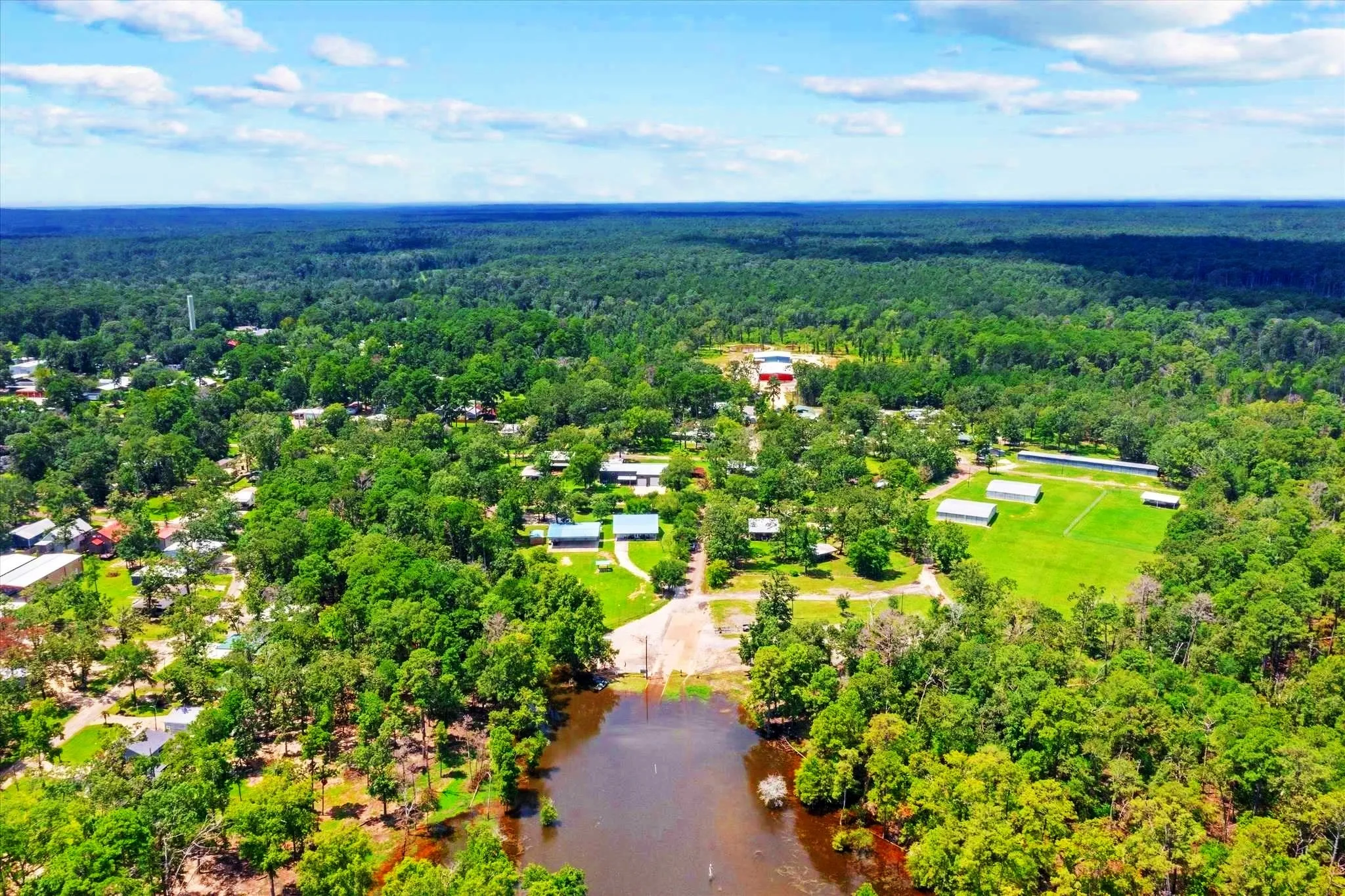 Storage Unit next to Lake Sam Rayburn