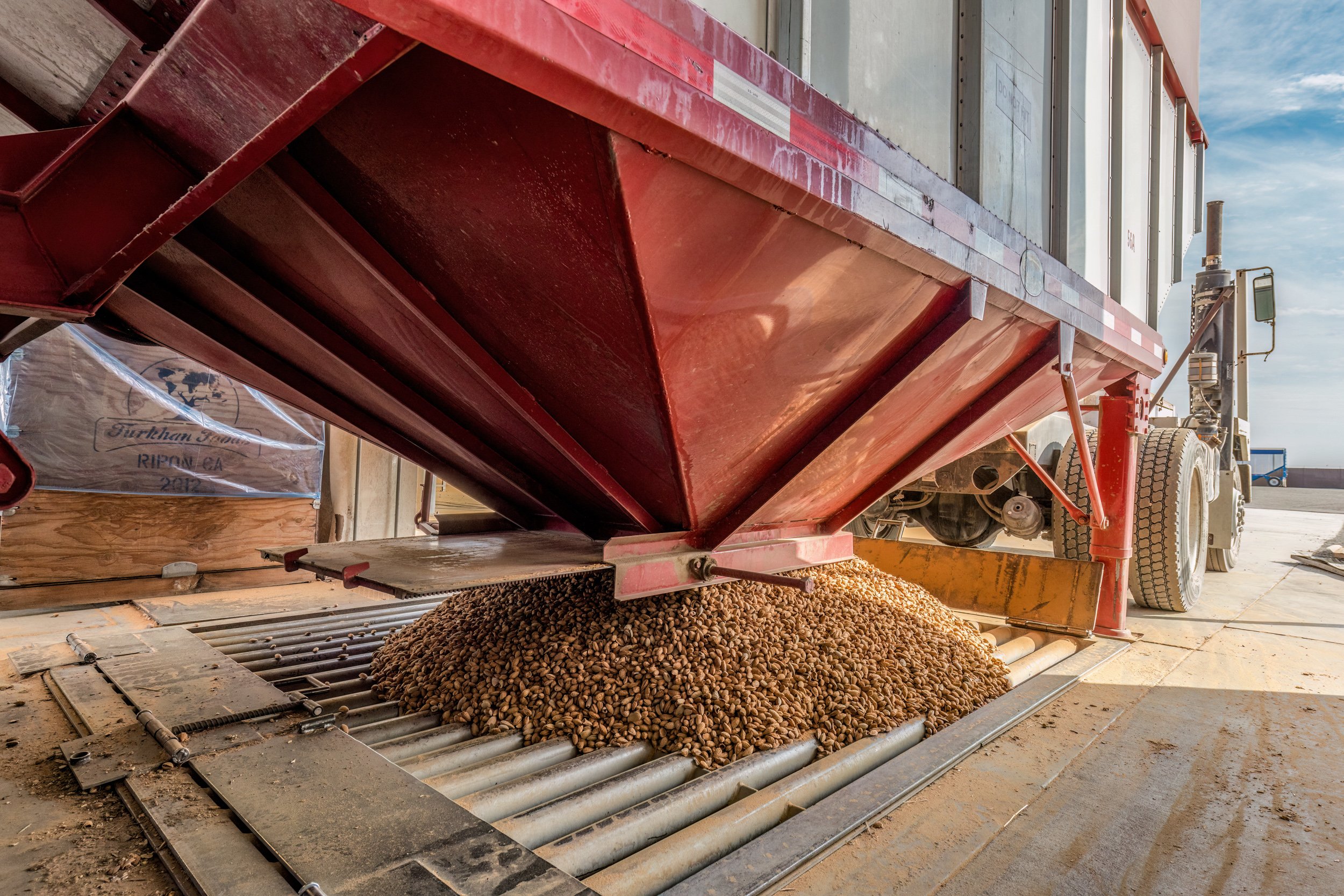 nut-logistics-transportation-central-valley.jpg
